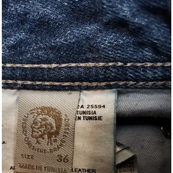 Diesel Men's KORRIK Comfort Straight Button Fly Denim 36×30